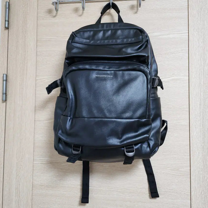 [BUNJANG] Mandarina Duck Signature Backpack / 만다리나덕 시그니처 백팩 (S9T01651)