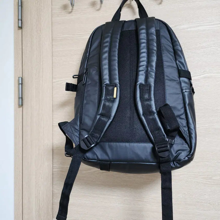 [BUNJANG] Mandarina Duck Signature Backpack / 만다리나덕 시그니처 백팩 (S9T01651)