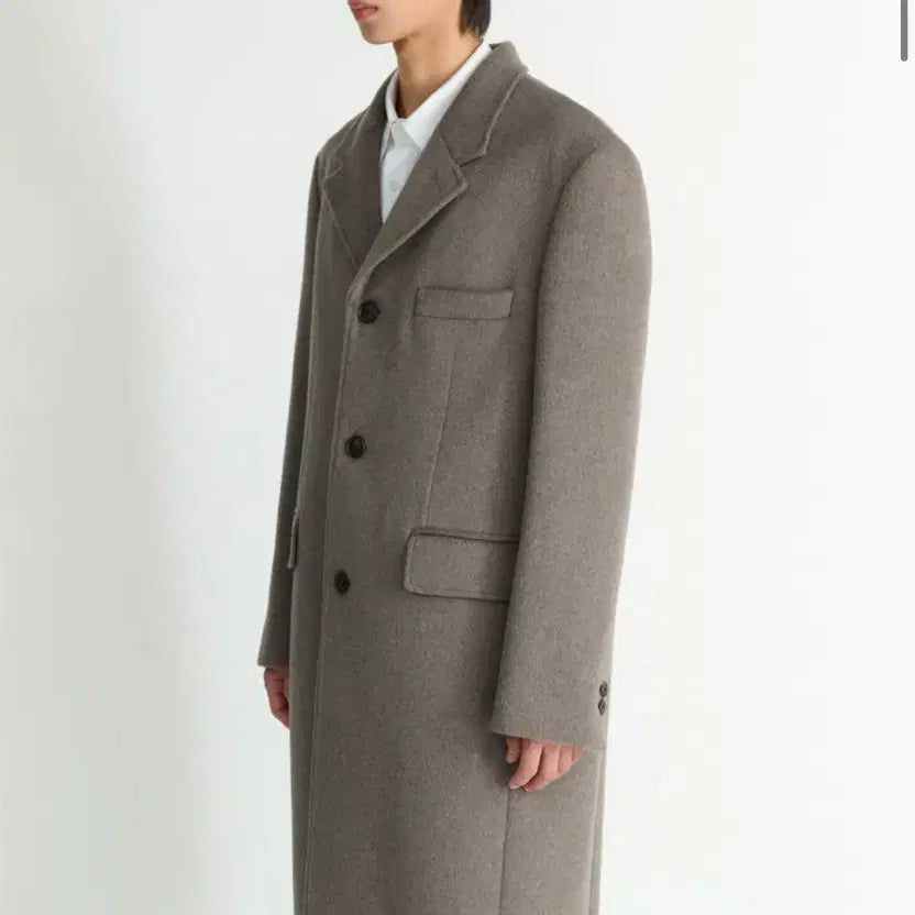 [SOLD OUT] 넌블랭크 3버튼 체스터필드 코트_BLACK