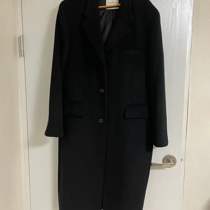 [SOLD OUT] 넌블랭크 3버튼 체스터필드 코트_BLACK