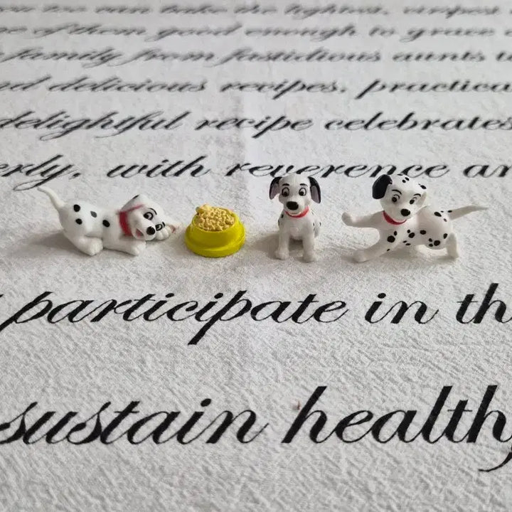 [BUNJANG] Disney Dalmatian Puppy Miniature Figure Set / 디즈니 달마시안 강아지 미니어처 피규어 세트