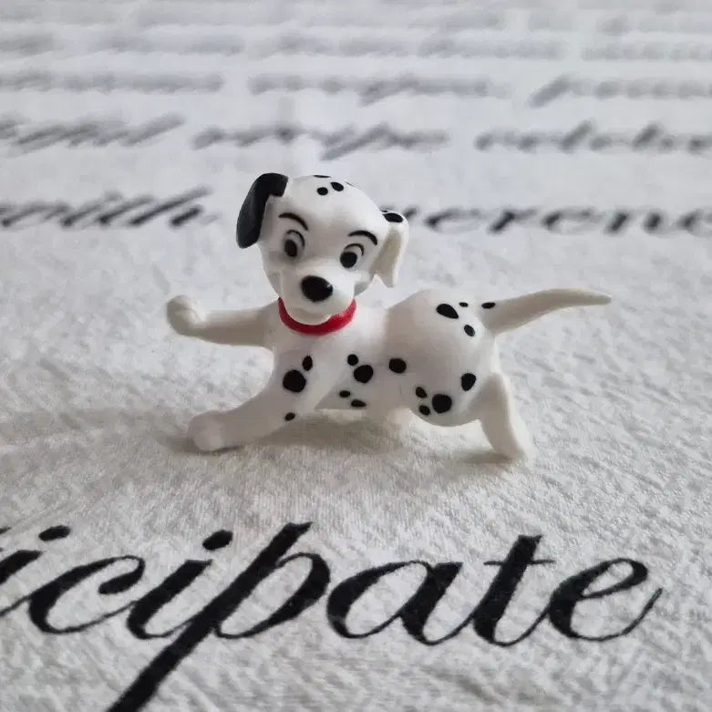 [BUNJANG] Disney Dalmatian Puppy Miniature Figure Set / 디즈니 달마시안 강아지 미니어처 피규어 세트