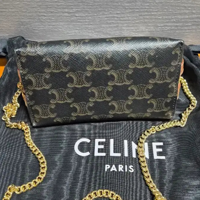 [BUNJANG] Celine Triomphe Mini Bag / 셀린느 트리오페 미니백