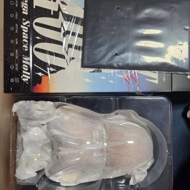 [BUNJANG] Space Molly 400% Jupiter Figure / 스페이스몰리 400% 목성