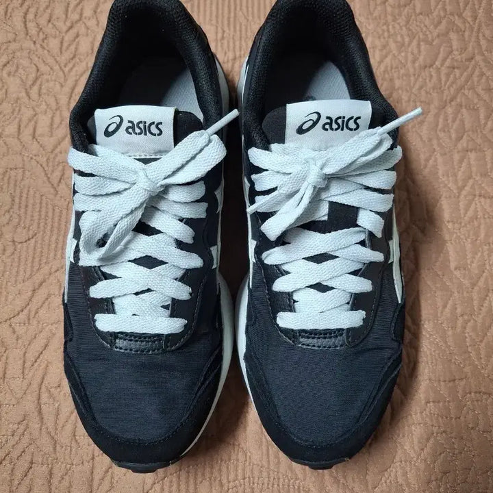 [BUNJANG] ASICS Jogger X81 Running Shoes (Size 245) / 245 아식스 조거X81 조깅화 운동화 [1295]