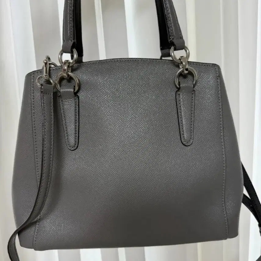 [BUNJANG] Coach Studded Bag Gray / 코치 스터드 장식 가방 그레이