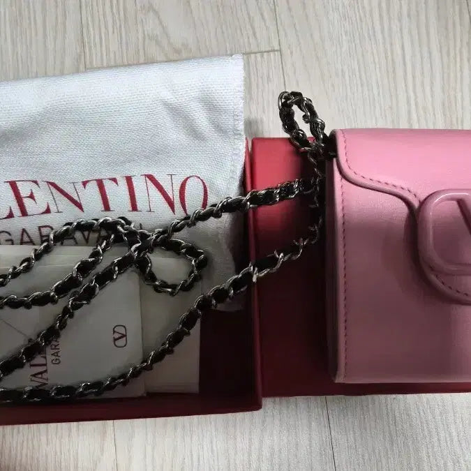[BUNJANG] Valentino VLogo Chain Mini Bag / 발렌티노 브이로고 체인 미니백 핑크 반지갑 크로스