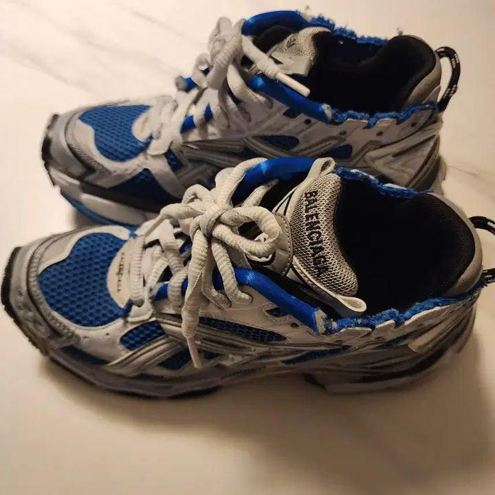 [BUNJANG] Balenciaga Runner Sneakers Blue White / [39]발렌시아가 러너 스니커즈 블루 화이트