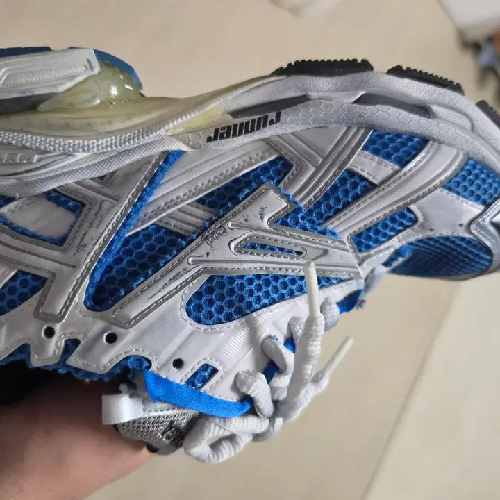 [BUNJANG] Balenciaga Runner Sneakers Blue White / [39]발렌시아가 러너 스니커즈 블루 화이트