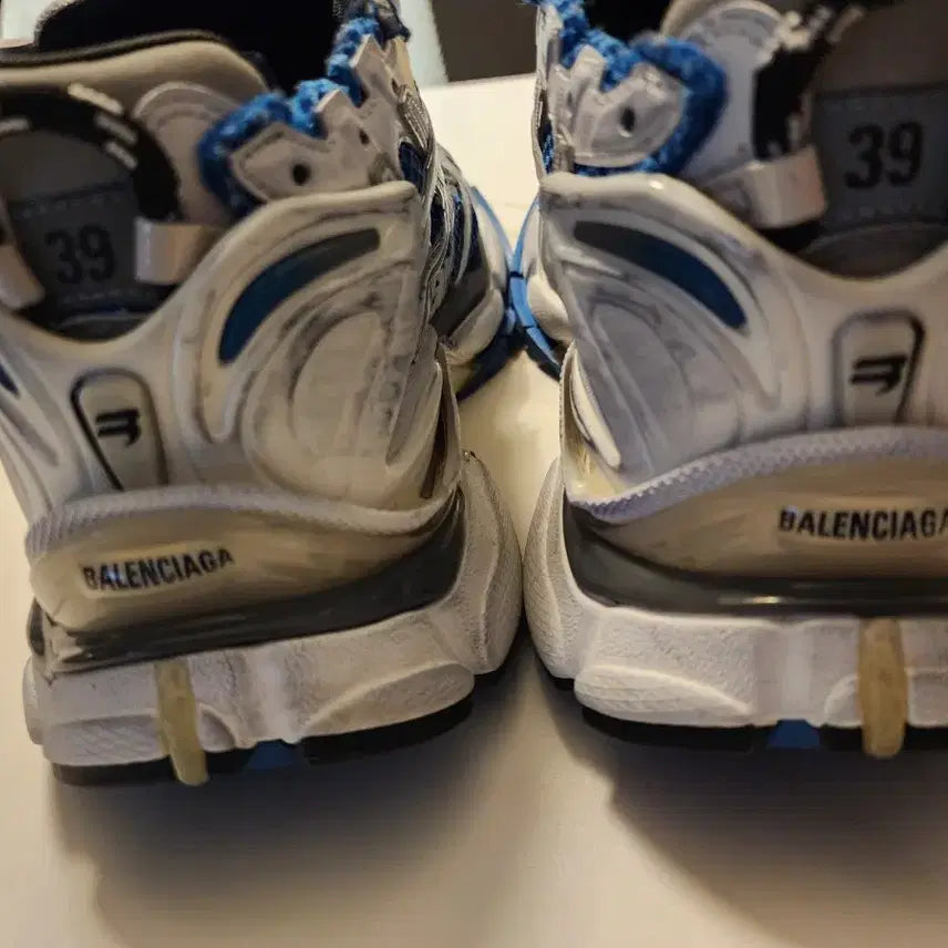 [BUNJANG] Balenciaga Runner Sneakers Blue White / [39]발렌시아가 러너 스니커즈 블루 화이트