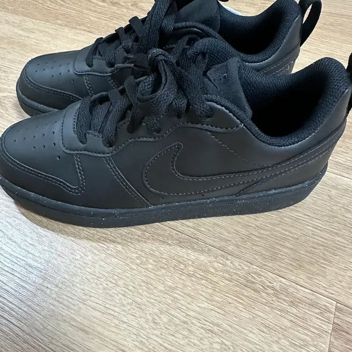 [BUNJANG] Nike Court Borough Low Recraft GS Black Sneakers / 나이키 올블랙 운동화 새상품225