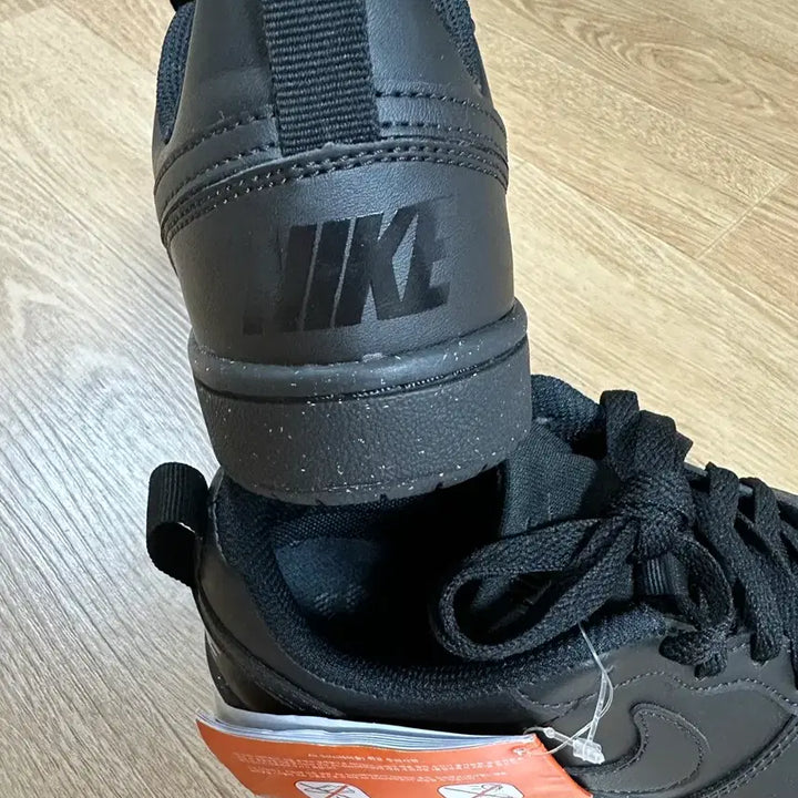 [BUNJANG] Nike Court Borough Low Recraft GS Black Sneakers / 나이키 올블랙 운동화 새상품225