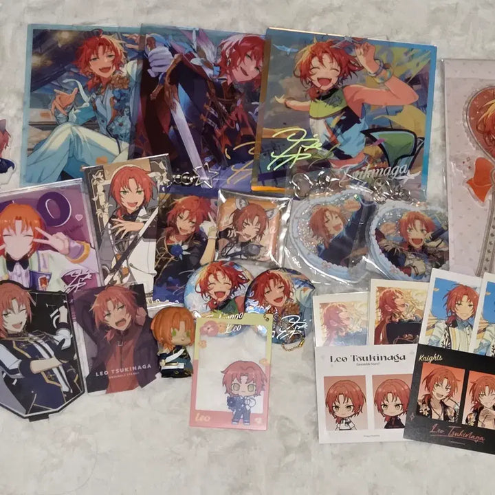 [BUNJANG] Ensemble Stars Leo Bundle Set Acrylic Stand Keyring POB Anniversary Flag Dream Live Proof Photo Frame / 앙스타레오일괄처분아크릴스탠드키링파샤매직스틱주년플래그드림라동취증명사진프레임