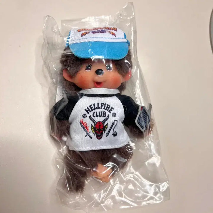 [BUNJANG] Monchhichi Hellfire Club Figure / 몬치치 기묘한이야기 헬파이어 클럽