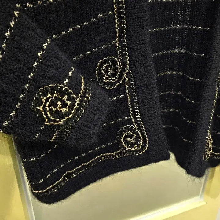 [BUNJANG] Black Gold Wool Cardigan / 샤st 블랙골드 울 가디건