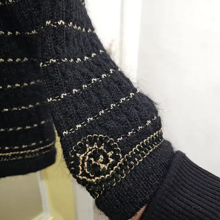 [BUNJANG] Black Gold Wool Cardigan / 샤st 블랙골드 울 가디건