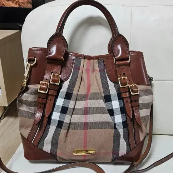 [BUNJANG] Burberry Crossbody Bag / 정품 버버리 크로스백