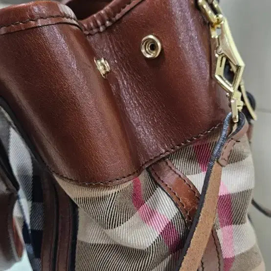 [BUNJANG] Burberry Crossbody Bag / 정품 버버리 크로스백