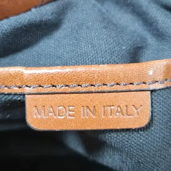 [BUNJANG] Burberry Crossbody Bag / 정품 버버리 크로스백