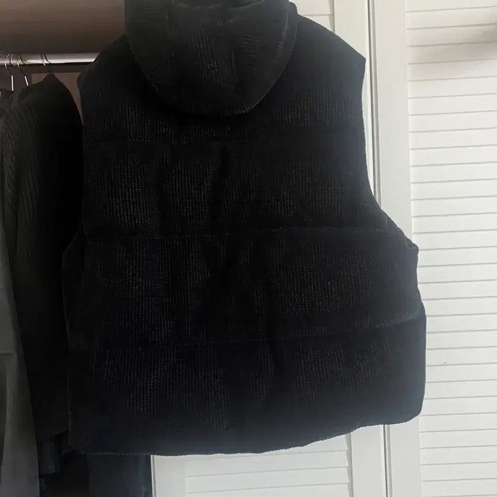 [BUNJANG] Solid Homme Velvet Vest Black / [52]솔리드옴므 밸벳 베스트 블랙