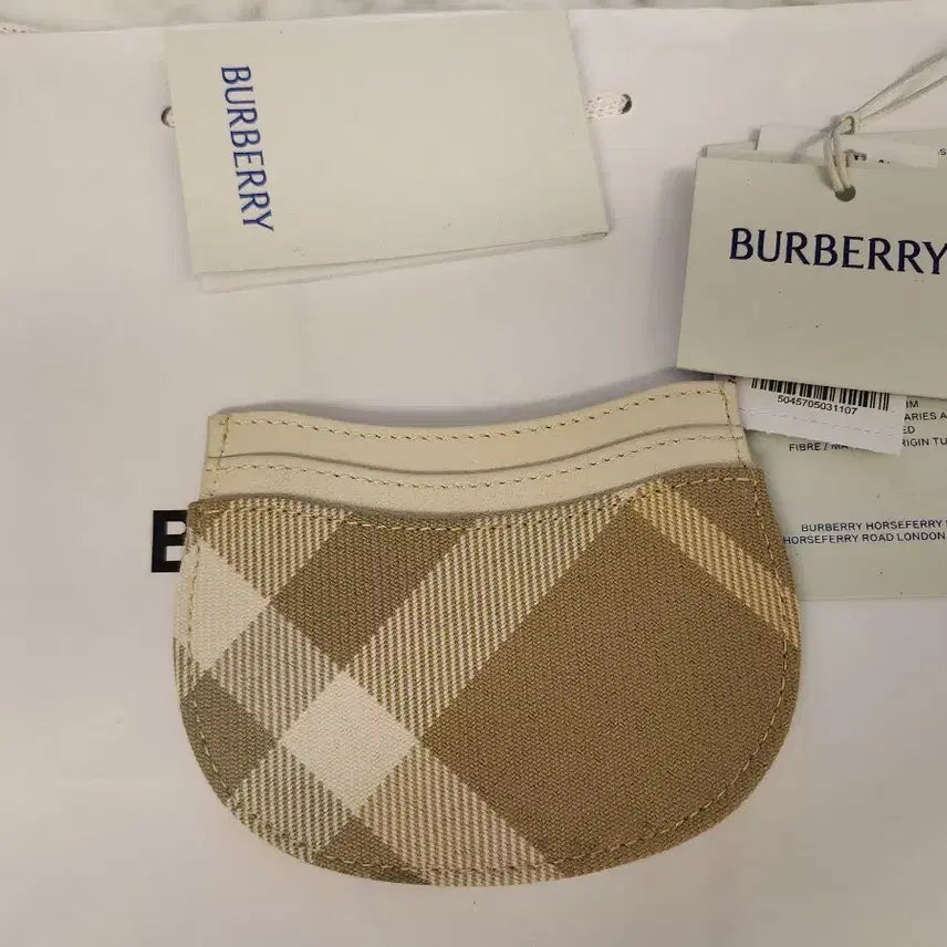 [BUNJANG] Unused Check Card Wallet / 버버리체크카드지갑(미사용)