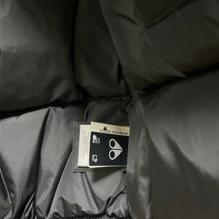 [BUNJANG] Moose Knuckles Ballistic Bomber Padded Jacket (Size M) / [정품] 무스너클 발리스틱 봄버 패딩 M (상태 S)