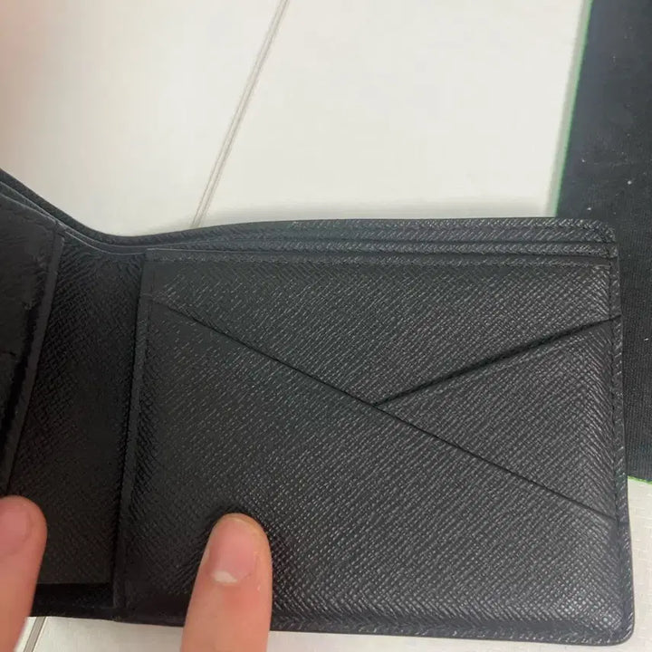 [BUNJANG] Louis Vuitton Eclipse Bi-fold Wallet / 루이비통 이클립스 반지갑 정품