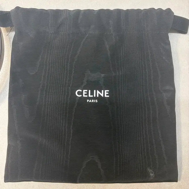 [BUNJANG] Celine Mini Besace Triomphe Canvas Bag / (정품/새상품급)셀린느 미니 베사체 트리옹프 캔버스