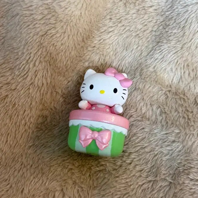 [BUNJANG] Kitty Spring Figure / 키티 스프링 피규어 가챠