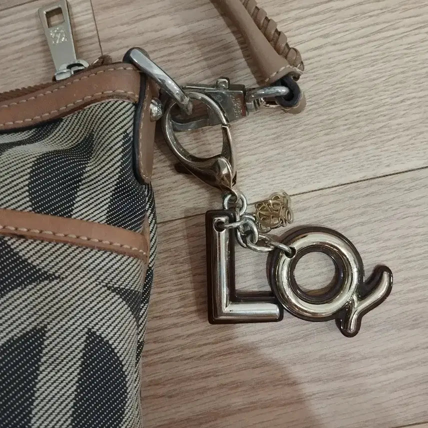 [BUNJANG] Louis Quatorze Monogram Shoulder Bag / 루이까또즈 패턴 숄더백 가방
