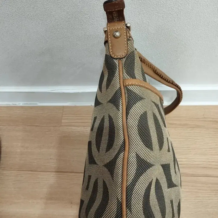 [BUNJANG] Louis Quatorze Monogram Shoulder Bag / 루이까또즈 패턴 숄더백 가방