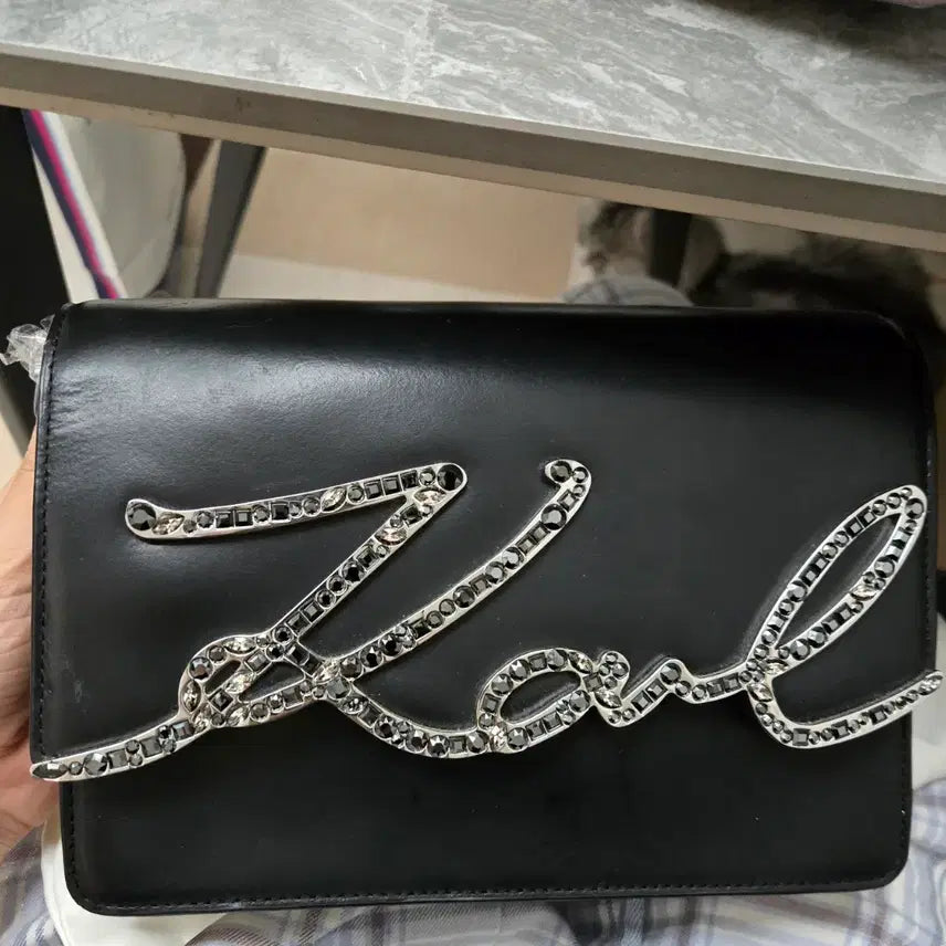 [BUNJANG] Karl Lagerfeld Black Tote Bag with Stone Embellishments / 칼 라거펠트 블랙 가방 스톤 장식