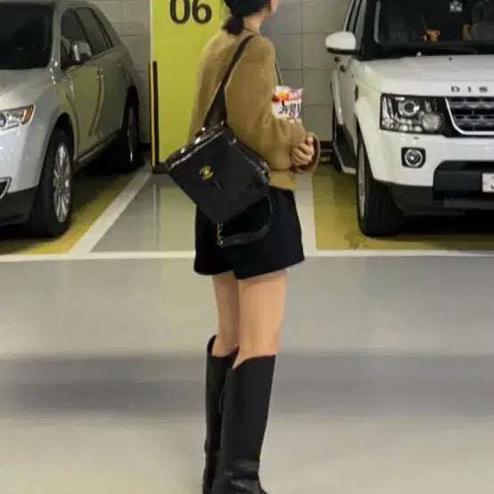 [BUNJANG] Chanel Vintage Backpack / 샤넬 빈티지 백팩(수지님, 고민영님, 박소령님 착용)