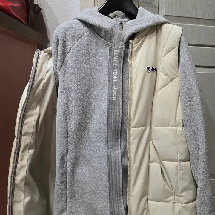[BUNJANG] Jeep Fleece Padded Vest / 지프 패딩