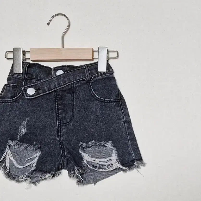 [SOLD OUT] 여아 언발 단추 데님팬츠 7호