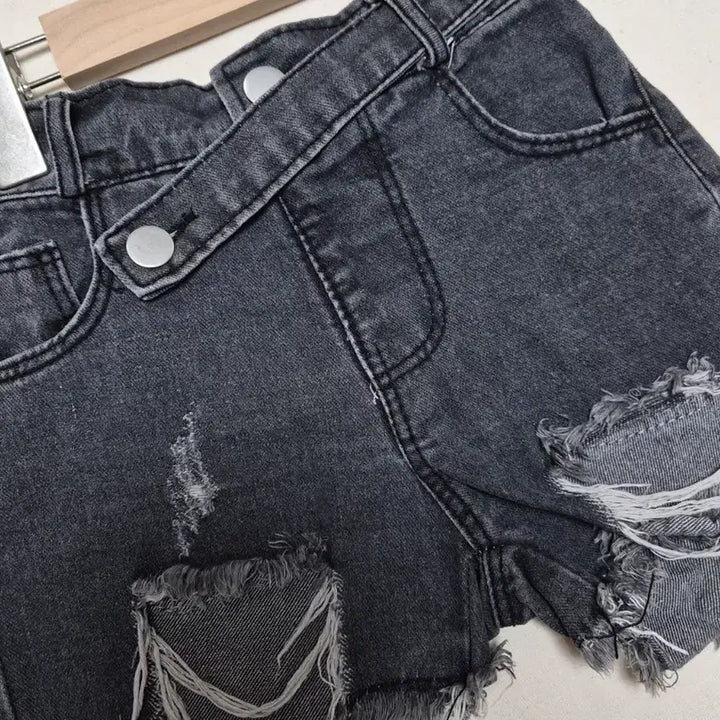 [SOLD OUT] 여아 언발 단추 데님팬츠 7호