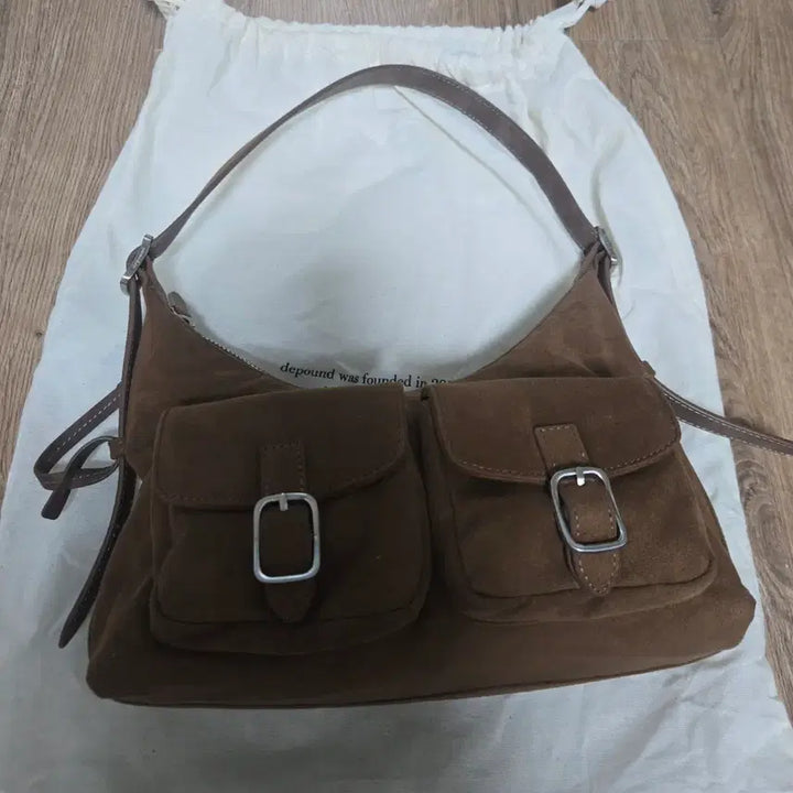 [BUNJANG] Depound Brown Suede Handbag / 드파운드 브라운 스웨이드 가방