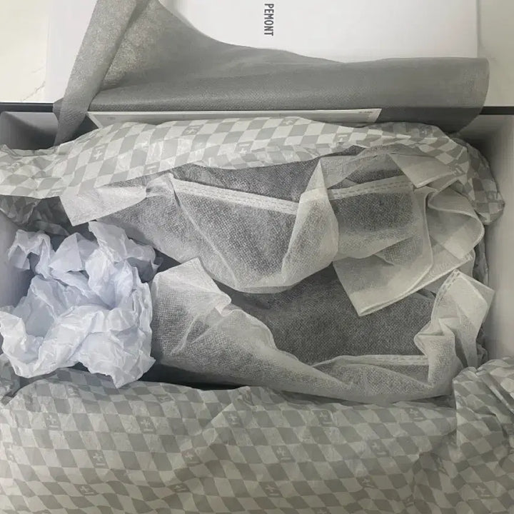 [BUNJANG] Fement Square Leather / 페몬트 square (leather)