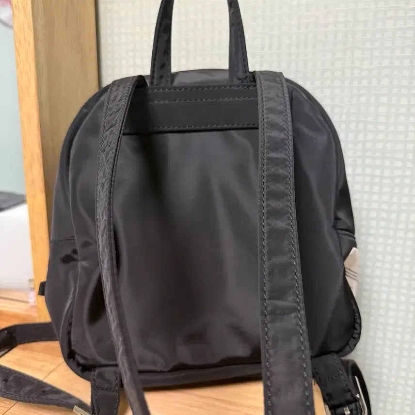 [BUNJANG] Dearis Moarin Karina Kim Hye Yoon Mini Backpack - Black / 디어니스 모린 미니백팩 카리나 가방 김혜윤 가방 백팩 블랙