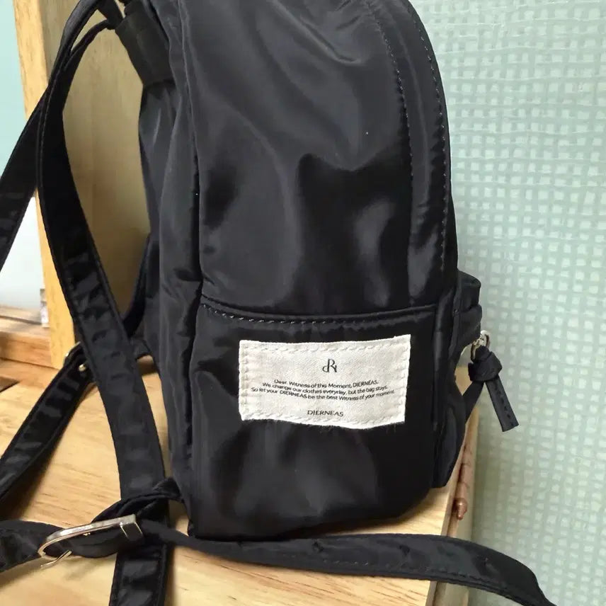 [BUNJANG] Dearis Moarin Karina Kim Hye Yoon Mini Backpack - Black / 디어니스 모린 미니백팩 카리나 가방 김혜윤 가방 백팩 블랙