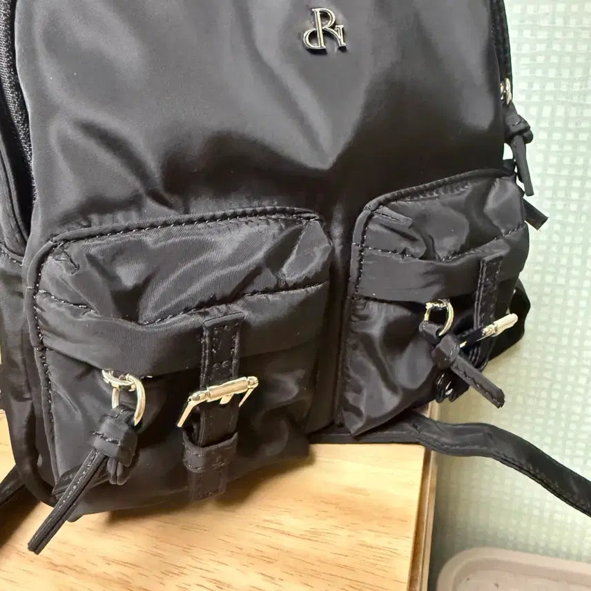 [BUNJANG] Dearis Moarin Karina Kim Hye Yoon Mini Backpack - Black / 디어니스 모린 미니백팩 카리나 가방 김혜윤 가방 백팩 블랙