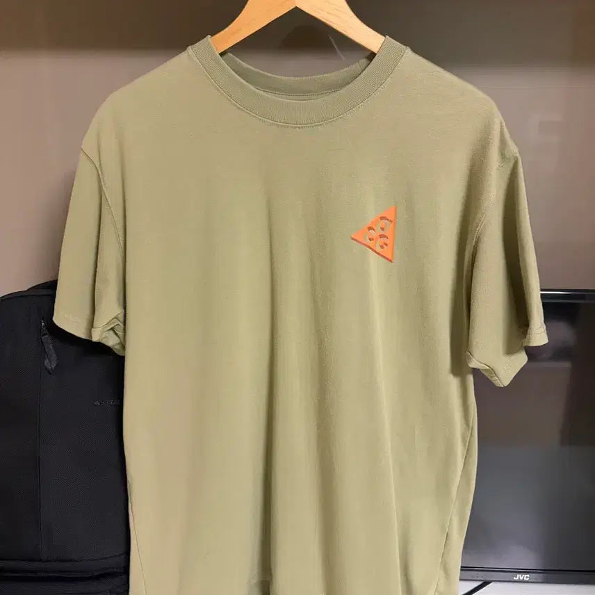 [BUNJANG] Nike ACG Vortex T-Shirt Neutral Olive / 나이키 ACG 볼텍스 티셔츠 뉴트럴 올리브 - US/EU