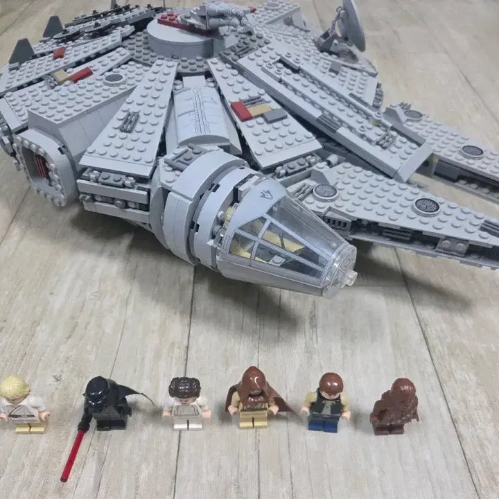 [BUNJANG] Lego Star Wars 7965 Millennium Falcon / 레고 스타워즈 7965 밀레니엄 팔콘