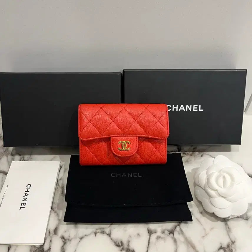 [BUNJANG] Chanel Classic Caviar Card Wallet / [정품인증O]샤넬 클래식 똑딱이 캐비어 카드지갑 레드 금장