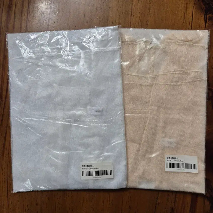 [BUNJANG] Sheer Mesh Blouse Set / [새상품] 2장 일괄 시스루 망사 블라우스 티셔츠 2개 세트