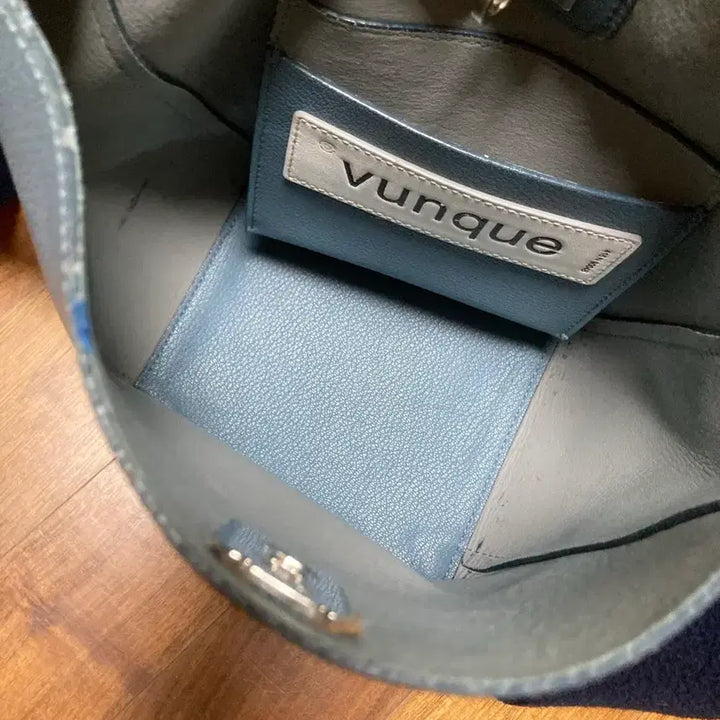 [BUNJANG] Vunque Bucket Bag / 분크 버킷가방 택포45000