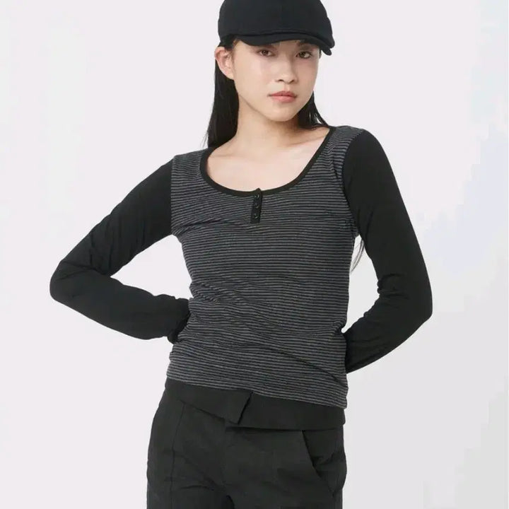 [BUNJANG] Miseki Seoul Henley Neck Long Sleeves Stripe Top / 미세키 서울 Henley neck long sleeves STRIPE 2