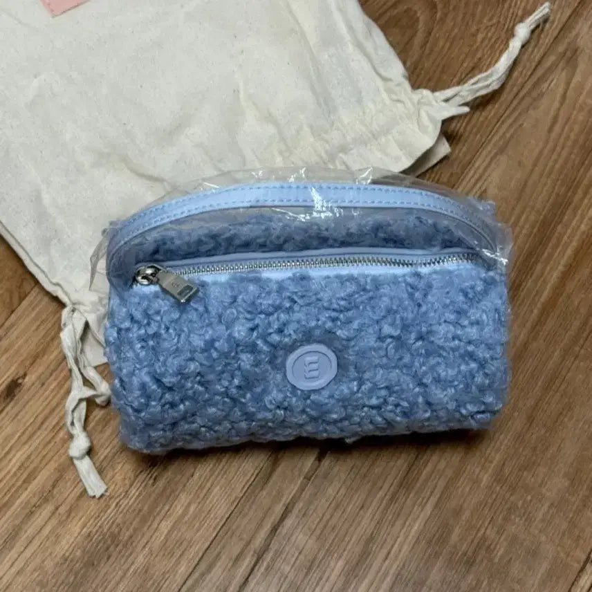 [BUNJANG] Minitmute Closure Circle Snow Blue / 미닛뮤트 클로써클 스노우블루 (새상품)