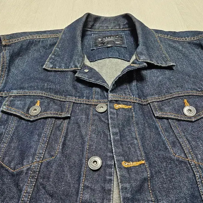 [BUNJANG] Giordano Men's Denim Jacket XL / [의류] 지오다노 남성 데님 진청자켓 XL (팔이 긴 분 추천)