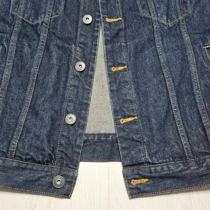 [BUNJANG] Giordano Men's Denim Jacket XL / [의류] 지오다노 남성 데님 진청자켓 XL (팔이 긴 분 추천)